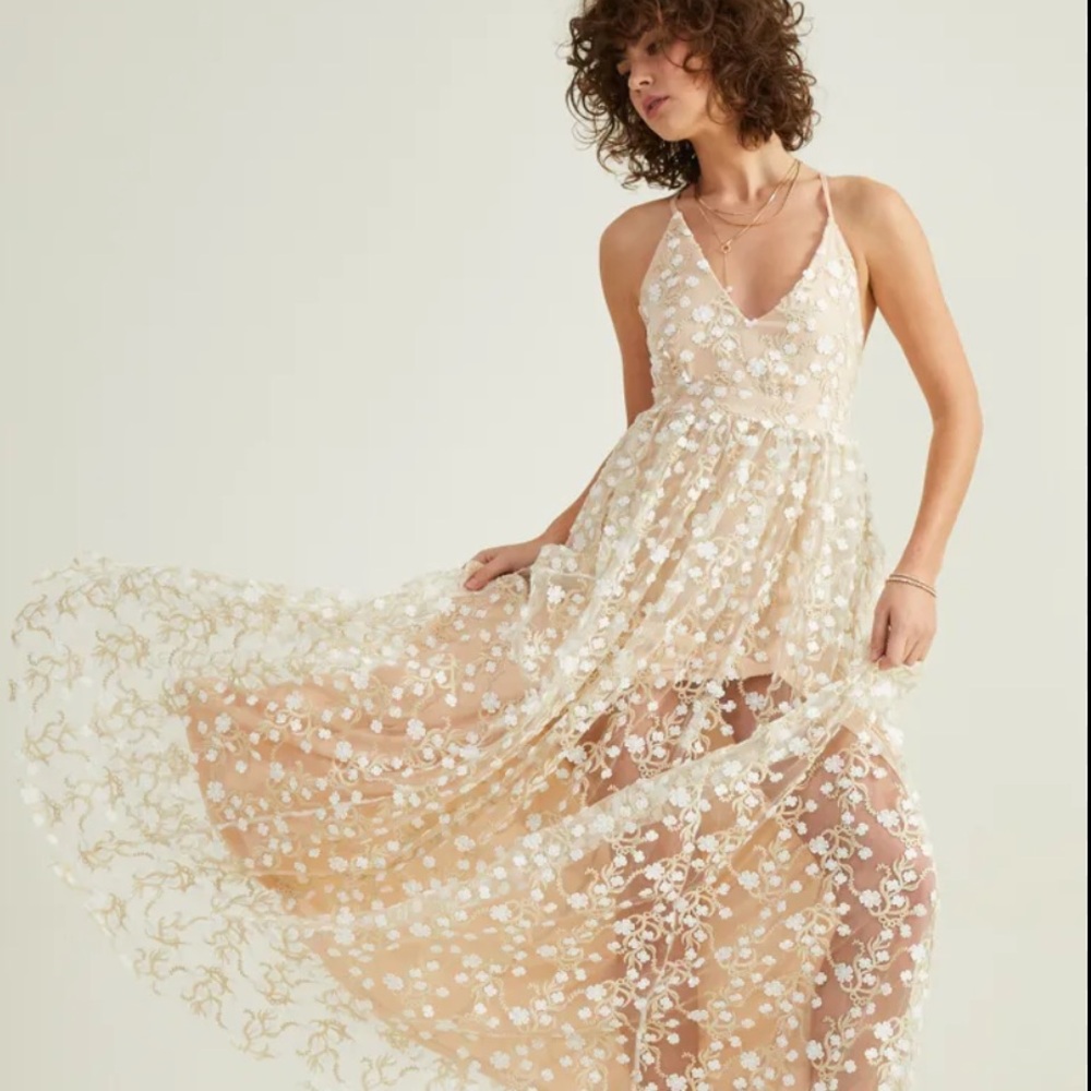 Altar’s State Caledonia Dress